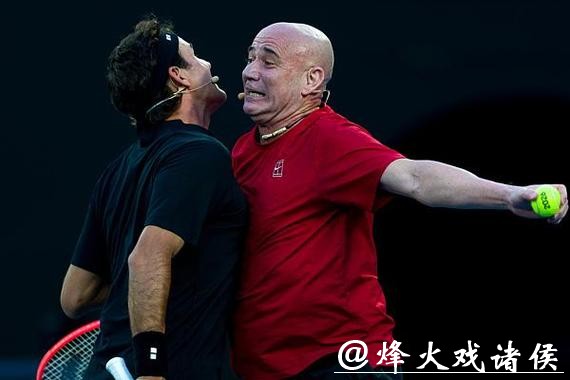 时隔五年回归澳网,费德勒搭档阿加西表演双打,他看好阿尔卡拉斯实现全满贯 时隔五年回归澳网,费德勒搭档阿加西表演双打,他看好阿尔卡拉斯实现全满贯